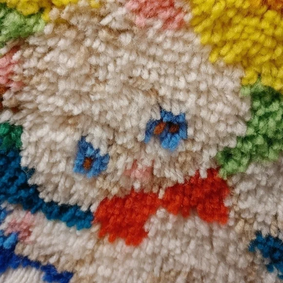 𝅺VINTAGE Rainbow Kitty Rug/Hanging - Picture 5 of 7